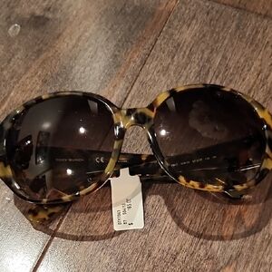 Tory Burch Brown Tortoise Sunglasses